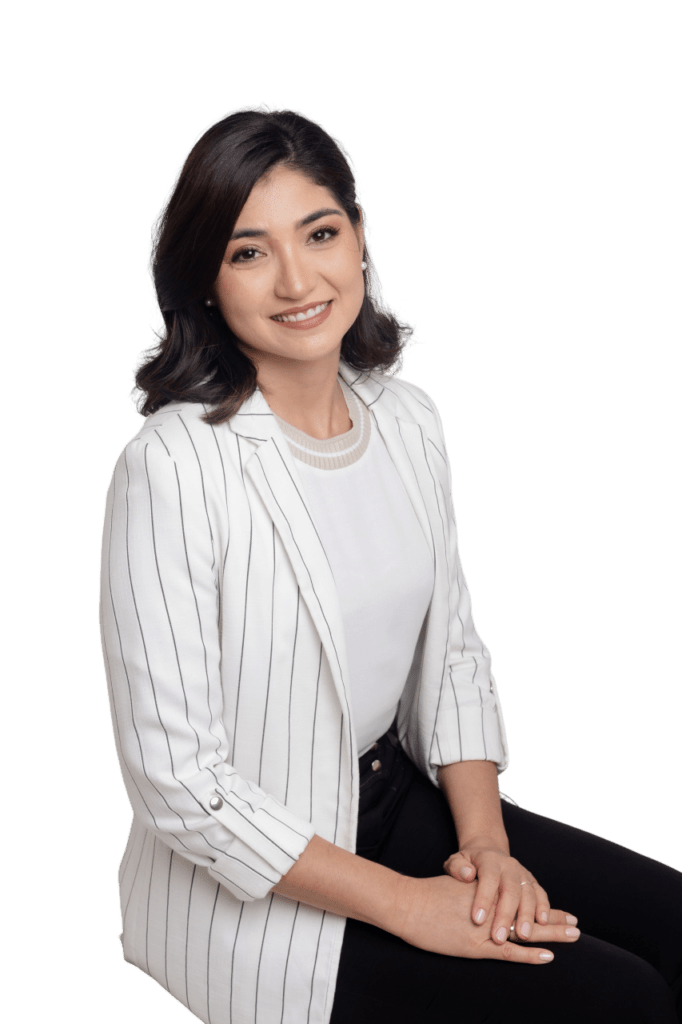 Dra Thayana Kajitani - reumatologista, especialista no tratamento de Lúpus Eritematoso Sistêmico. 